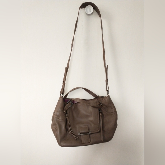 Like new Kooba Gwenyth leather Satchel crossbody bag - Picture 3 of 7